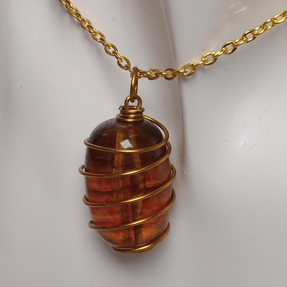 Hand Crafted Gold Artisan Necklace - Picture 2 of 5